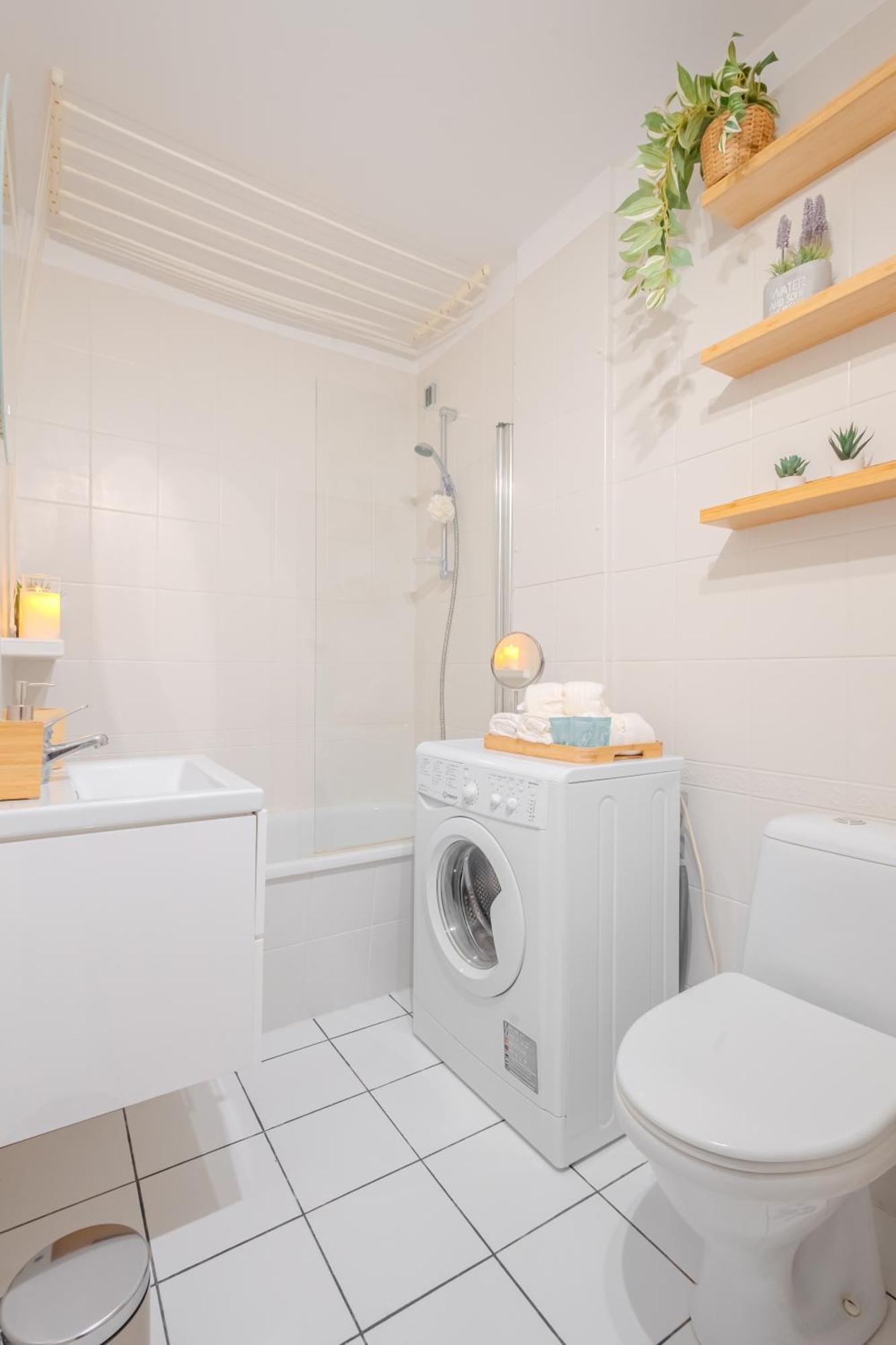 Apartament Rezydencja Filmowa- Wygodny Apartament 10 Min Od Lotniska I Centrum Warszawa Zewnętrze zdjęcie